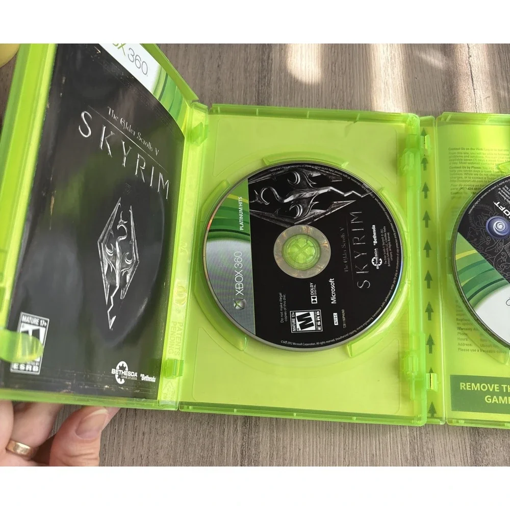 X - BOX 360 LOT FARCRY4 , Skyrim - GAME LOT, Tested- Works!